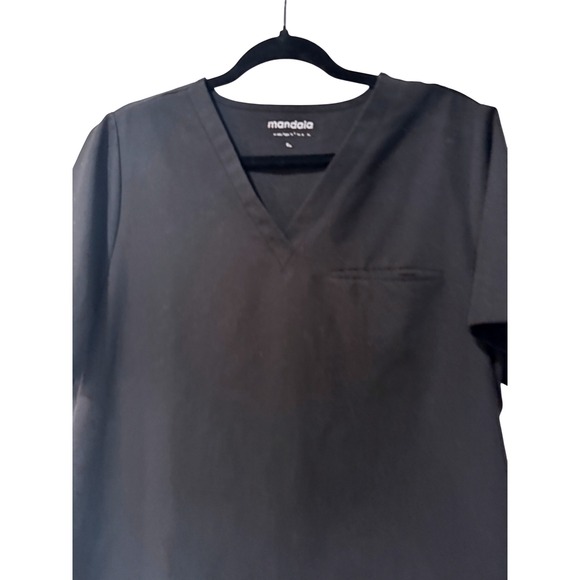 Mandala Tops - Mandala Scrub Top Women XL Black Nurse V-Neck Short Sleeve Pocket